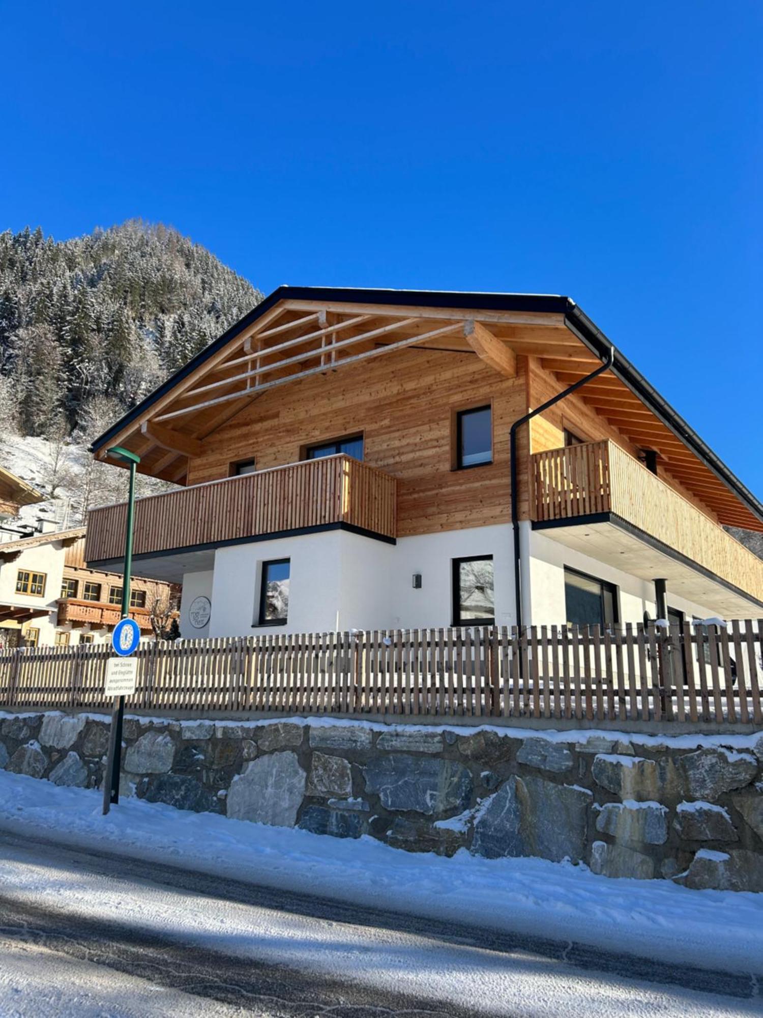 Mei-so-nett Hutegger Apartment